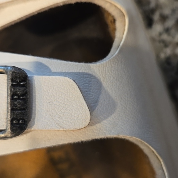 BIRKENSTOCK FLORIDA BIRKO-FLOR WHITE SANDALS. SIZE 38 = 7-8. - Picture 13 of 13